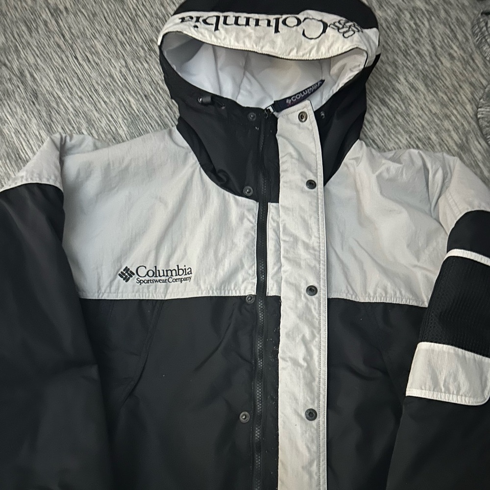 Columbia snow ski goose down size xl super nice keeps you warm and dry